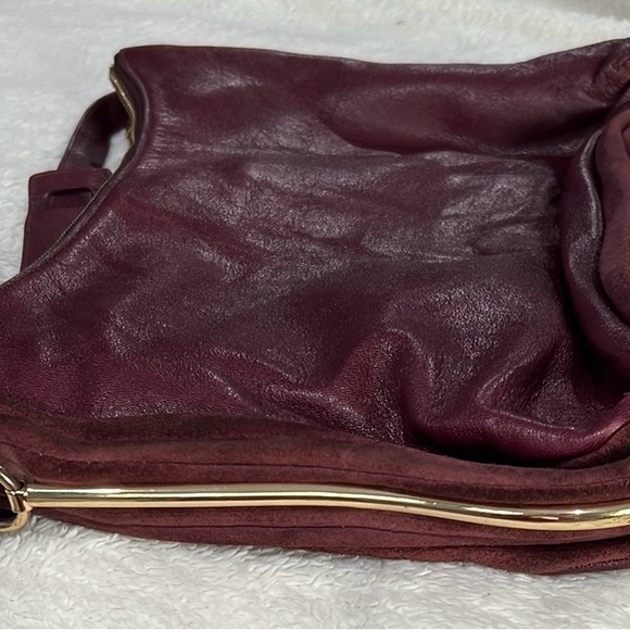 Vince Camuto New York Handbag, 100% Leather, burgundy color, - Picture 11 of 16
